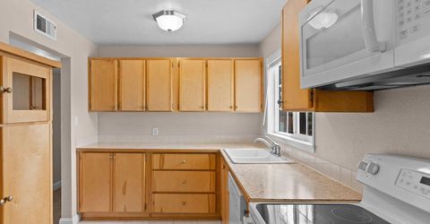 1675 Harvard Way, Reno, NV 89502 Photo