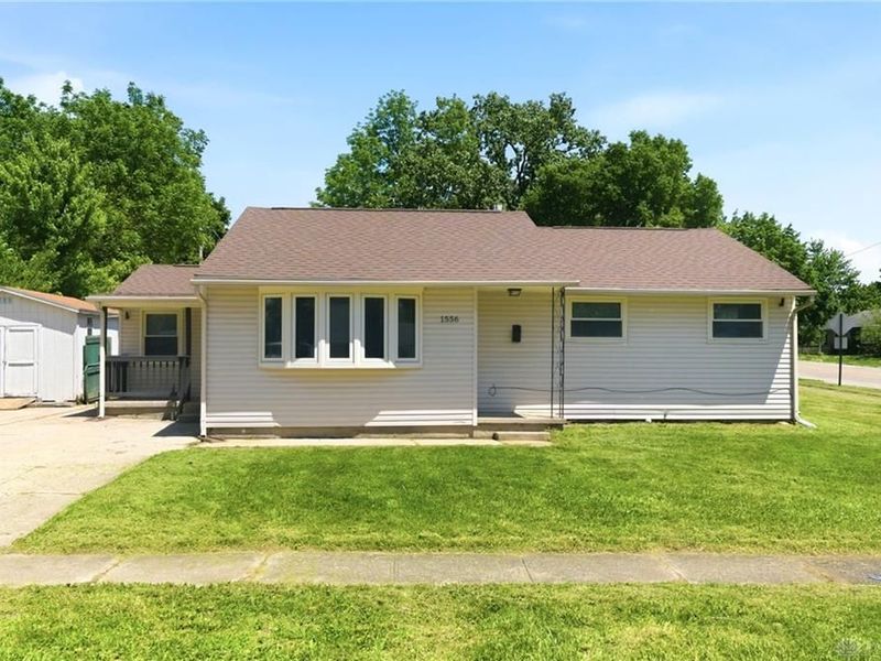 1556 Larchwood Drive, Dayton, OH 45432 Photo 1