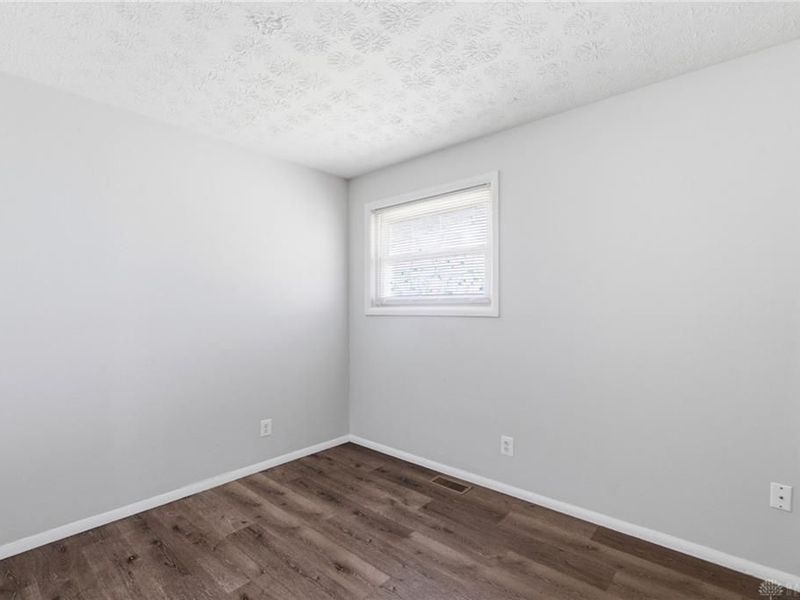 1556 Larchwood Drive, Dayton, OH 45432 Photo 19