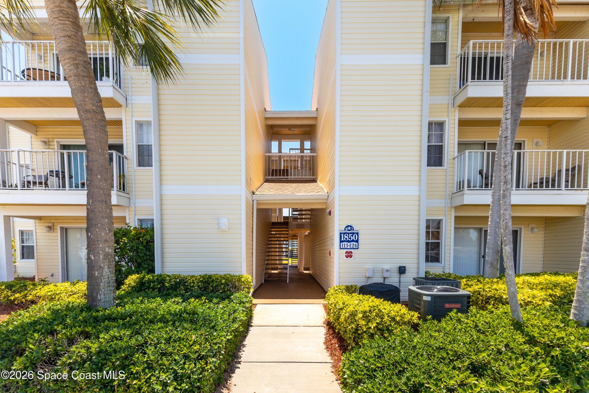 1850 Charlesmont Drive, Unit 119, Indialantic, FL 32903 Photo