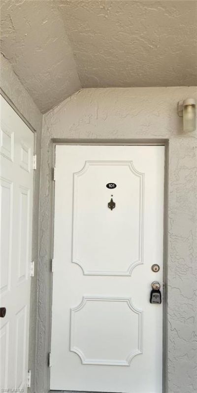 8148 Country Rd , Unit 101, Fort Myers, FL 33919 Photo