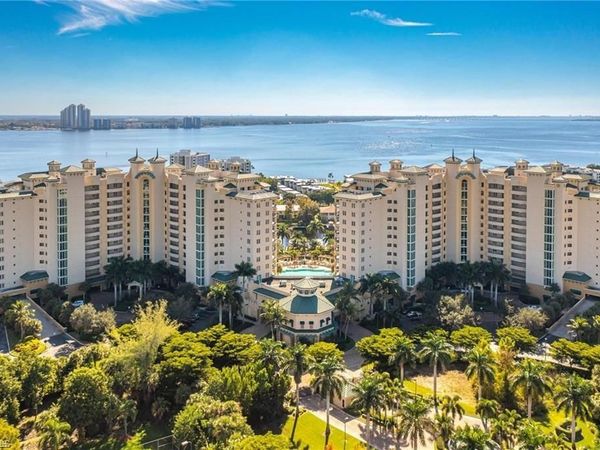 3426 Hancock Bridge PKWY, Unit 606, NORTH FORT MYERS, FL 33903