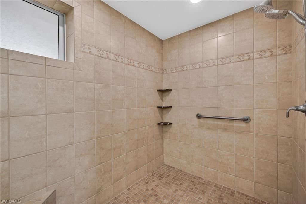 3426 Hancock Bridge Pkwy, Unit 606, North Fort Myers, FL 33903 Photo