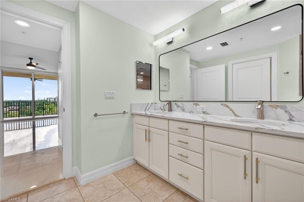 3426 Hancock Bridge Pkwy, Unit 606, North Fort Myers, FL 33903 Photo