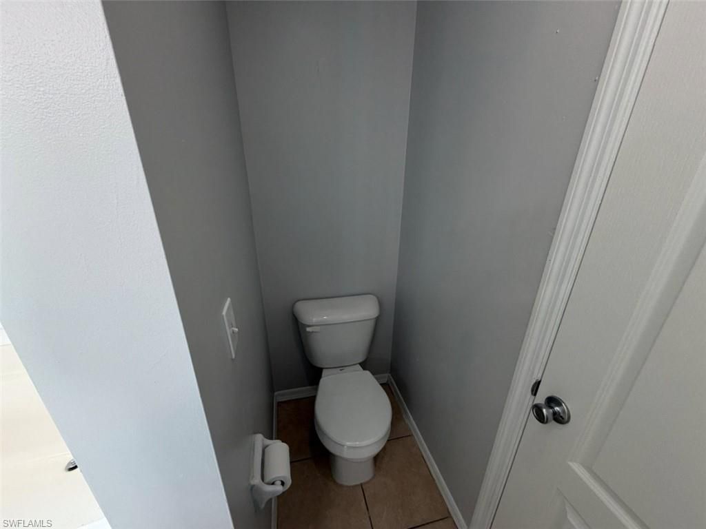 1722 NE 21st St , Cape Coral, FL 33909 Photo