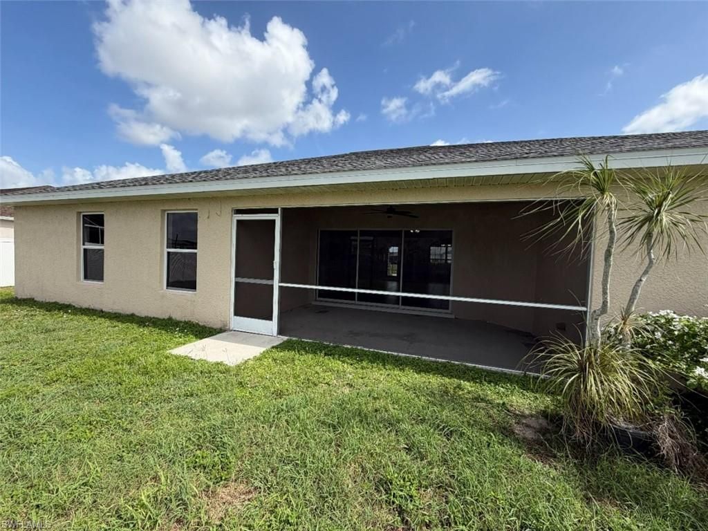1722 NE 21st St , Cape Coral, FL 33909 Photo