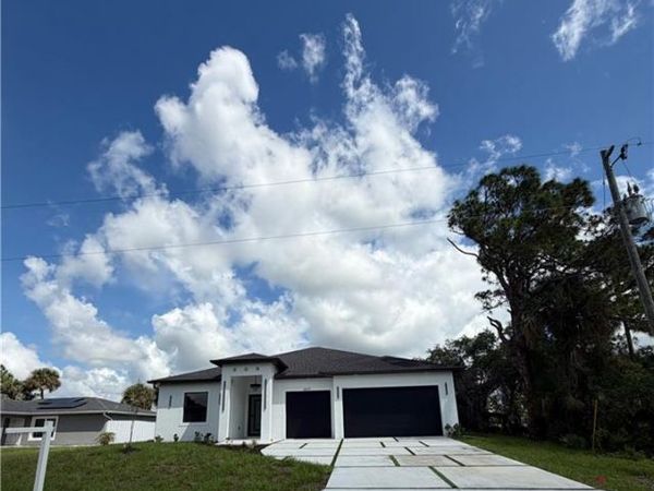 6037 N Moss CIR , LABELLE, FL 33935
