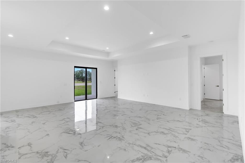 6037 N Moss Cir, Labelle, FL 33935 Photo