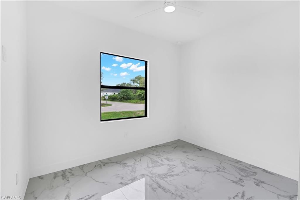 6037 N Moss Cir, Labelle, FL 33935 Photo