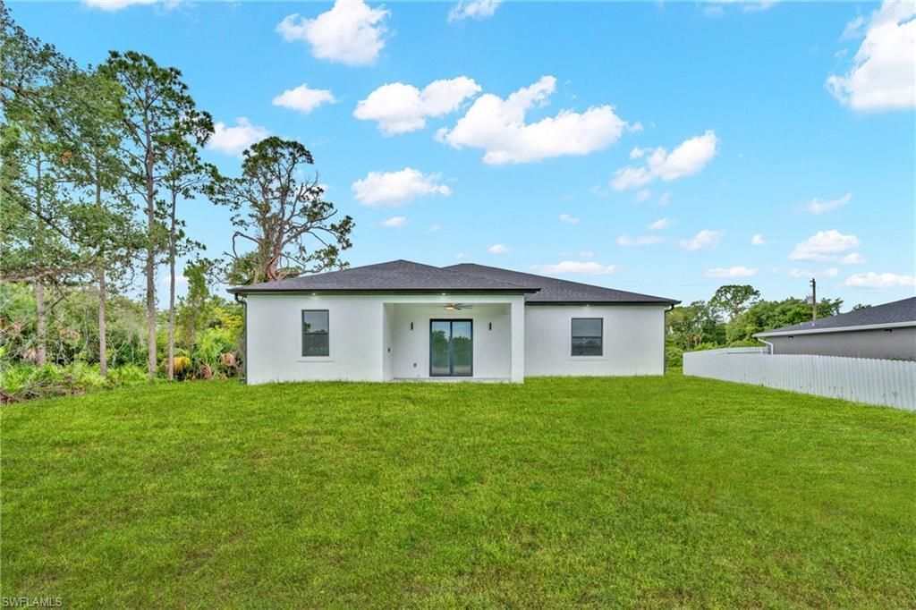6037 N Moss Cir, Labelle, FL 33935 Photo