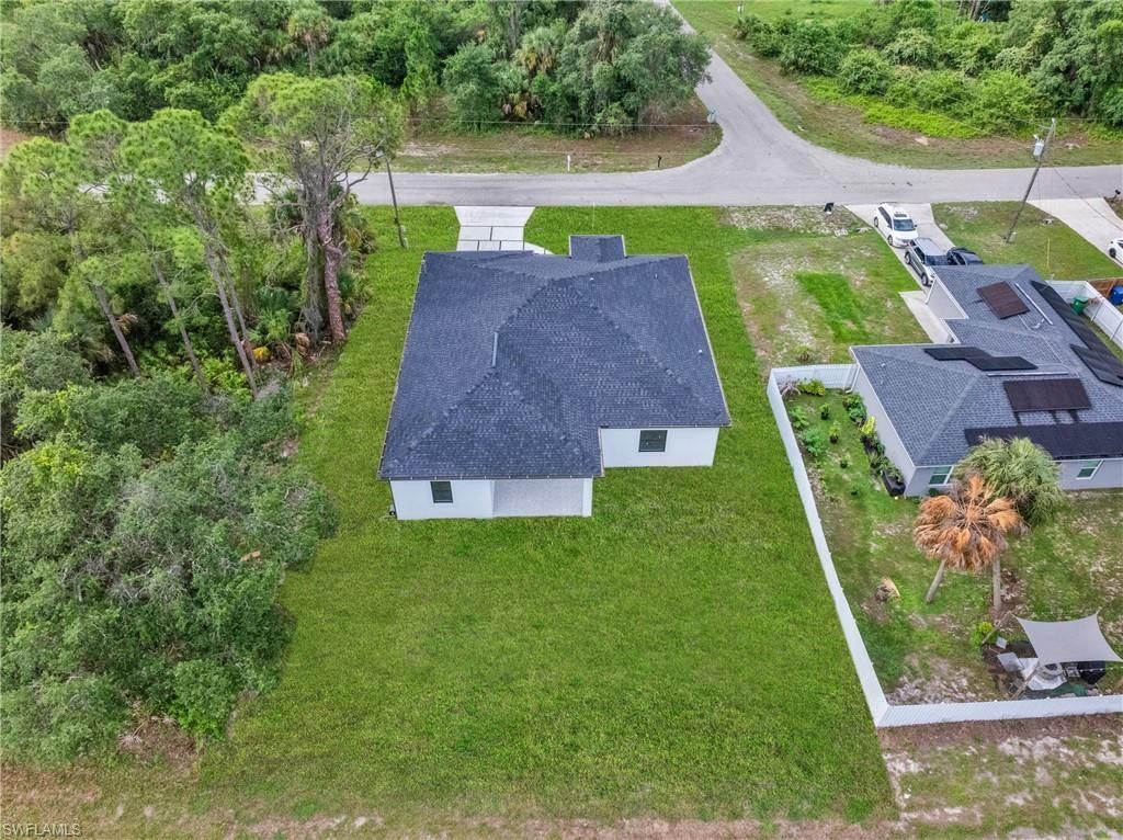 6037 N Moss Cir, Labelle, FL 33935 Photo