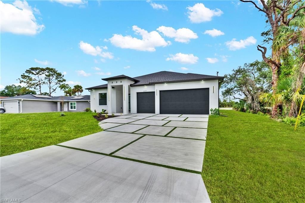 6037 N Moss Cir, Labelle, FL 33935 Photo