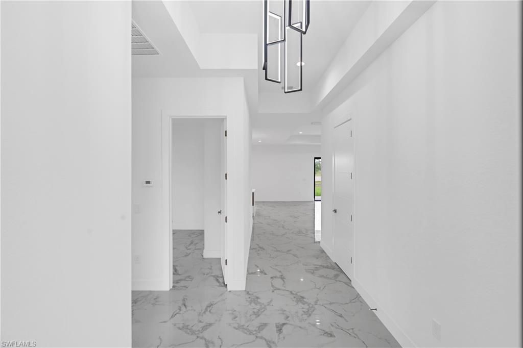 6037 N Moss Cir, Labelle, FL 33935 Photo