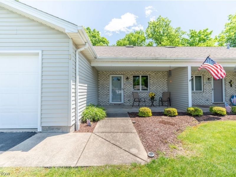 535 Wilcox Road, Youngstown, OH 44515 Photo 2