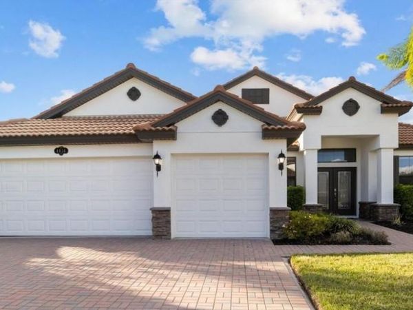 4056 SUNSET LAKE DRIVE , LAKELAND, FL 33810