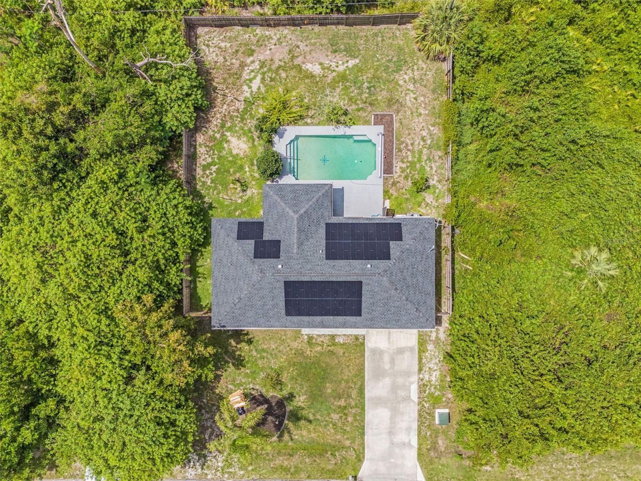 18271 Temple Avenue, Port Charlotte, FL 33948 Photo