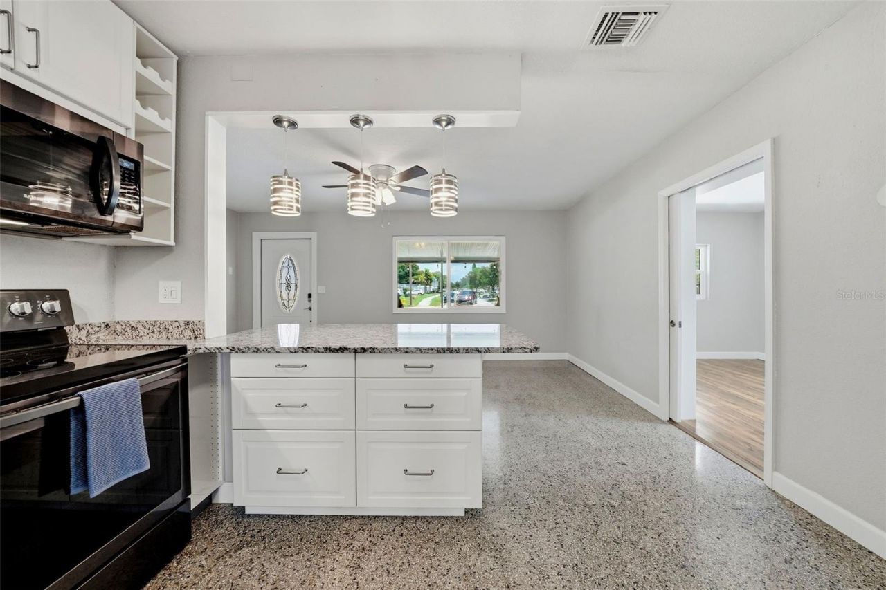 7750 70th Street N, Pinellas Park, FL 33781 Photo