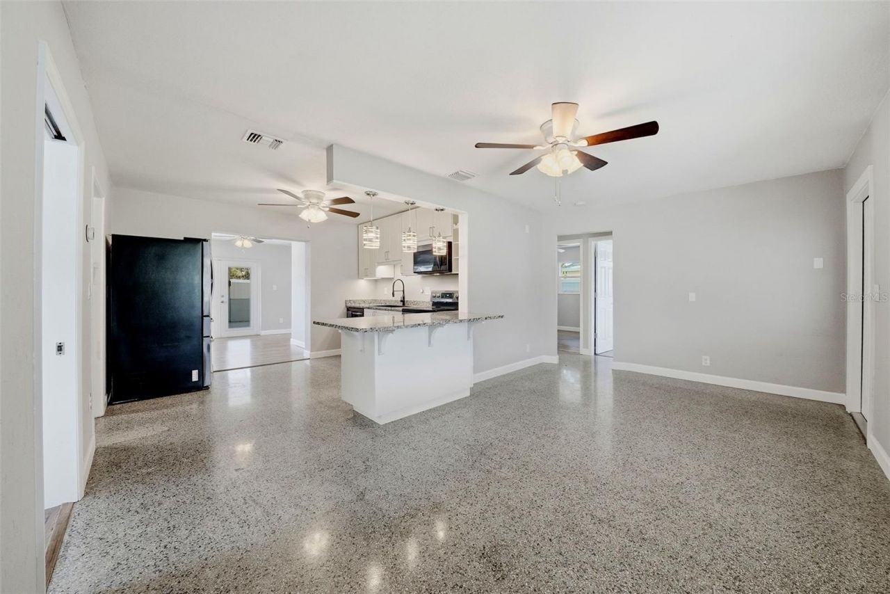 7750 70th Street N, Pinellas Park, FL 33781 Photo