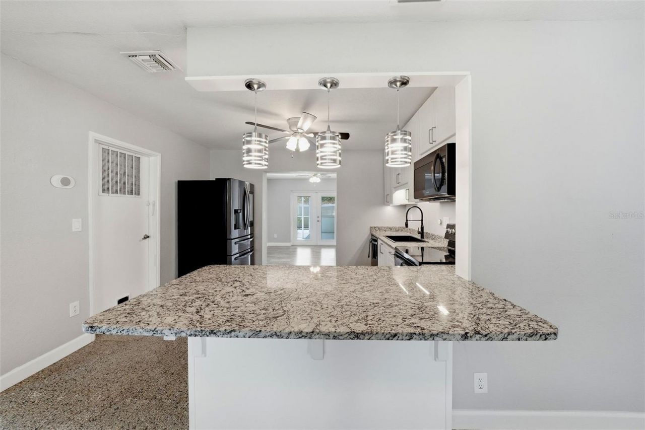 7750 70th Street N, Pinellas Park, FL 33781 Photo