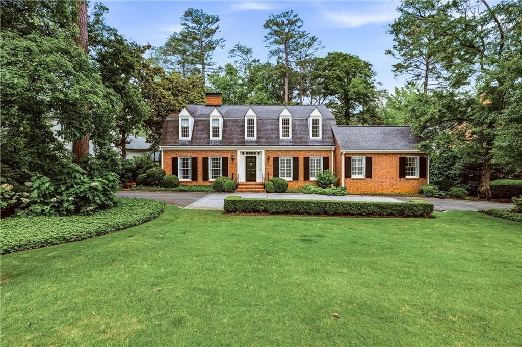 3346 Valley Road Nw, Atlanta, GA 30305 Main Photo