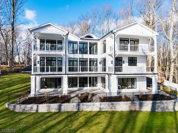 264 Ridge Rd, Watchung, NJ 07069