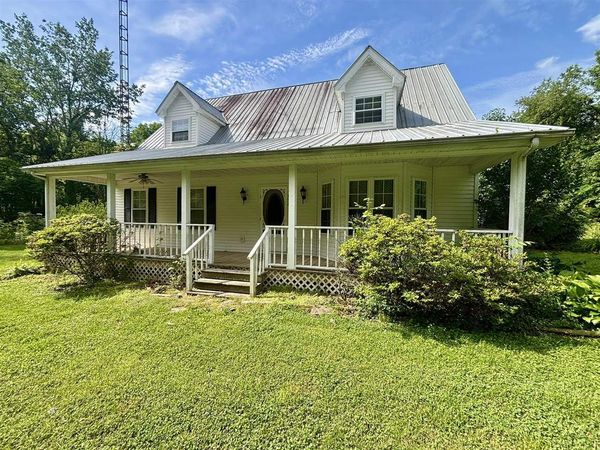 374 Largemouth Drive , Scottsville, KY 42164