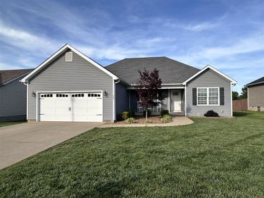 381 Red Elm Lane, Bowling Green, KY 42101