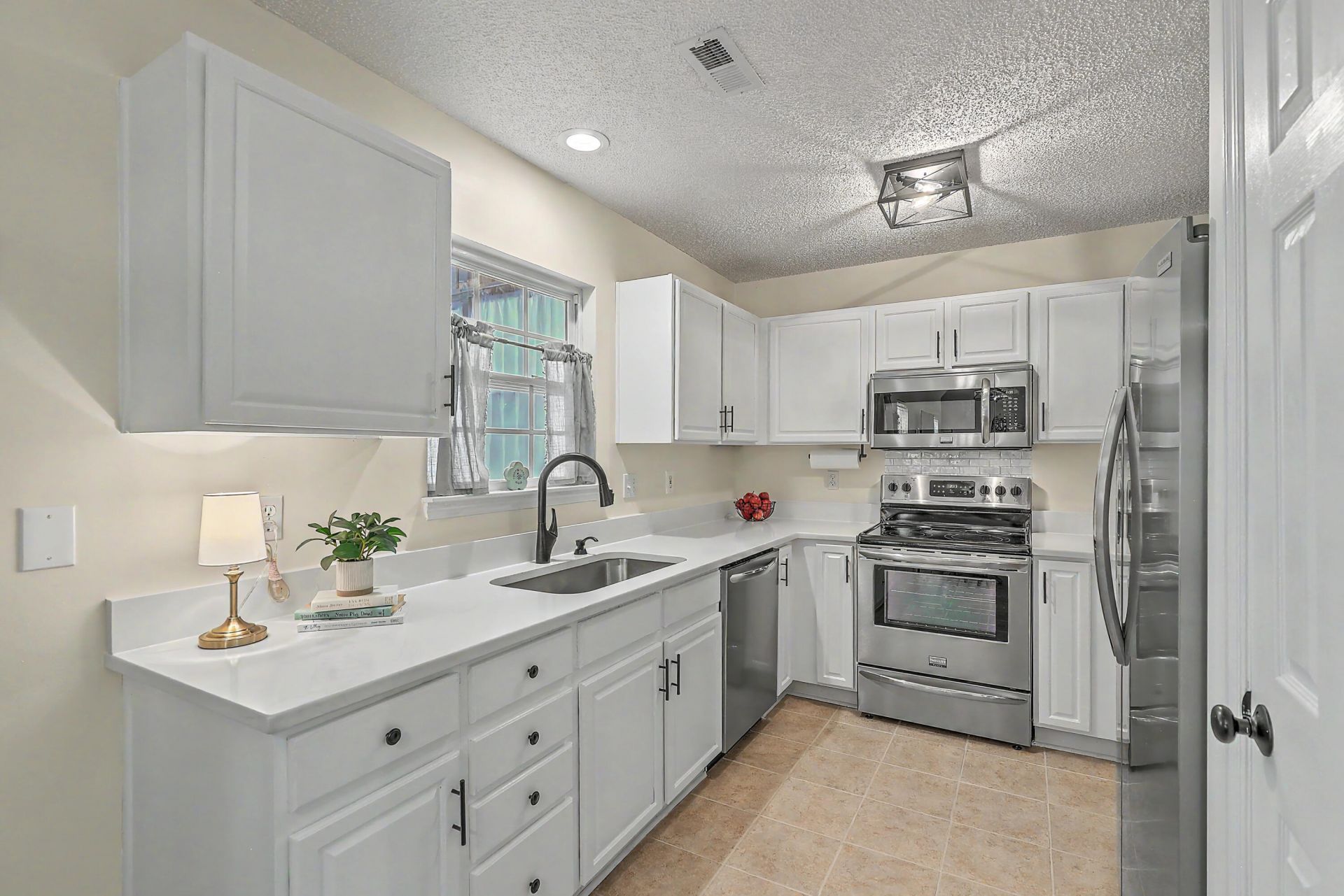 516 Rosings Drive Photo 16