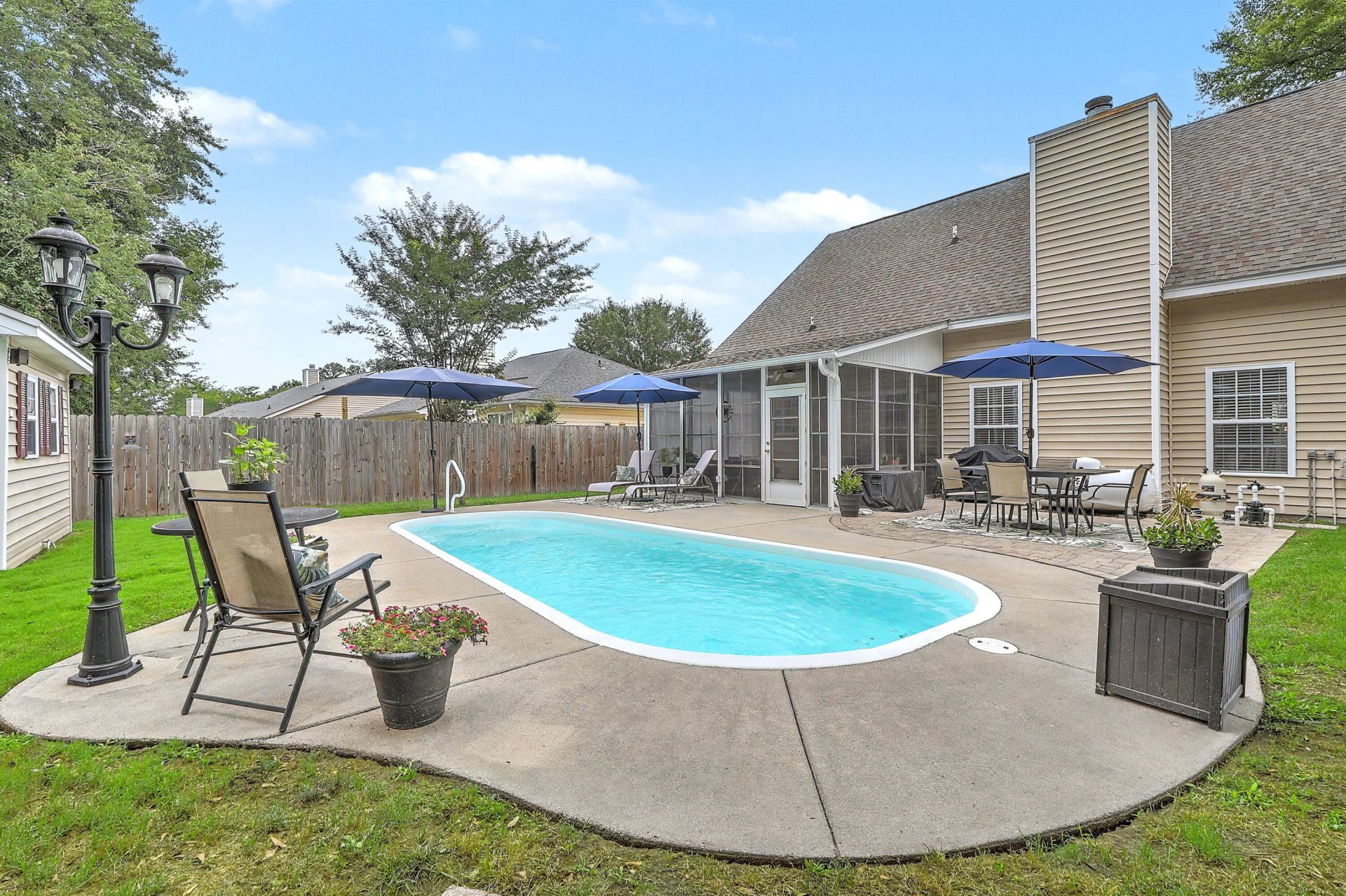 516 Rosings Drive Photo 36