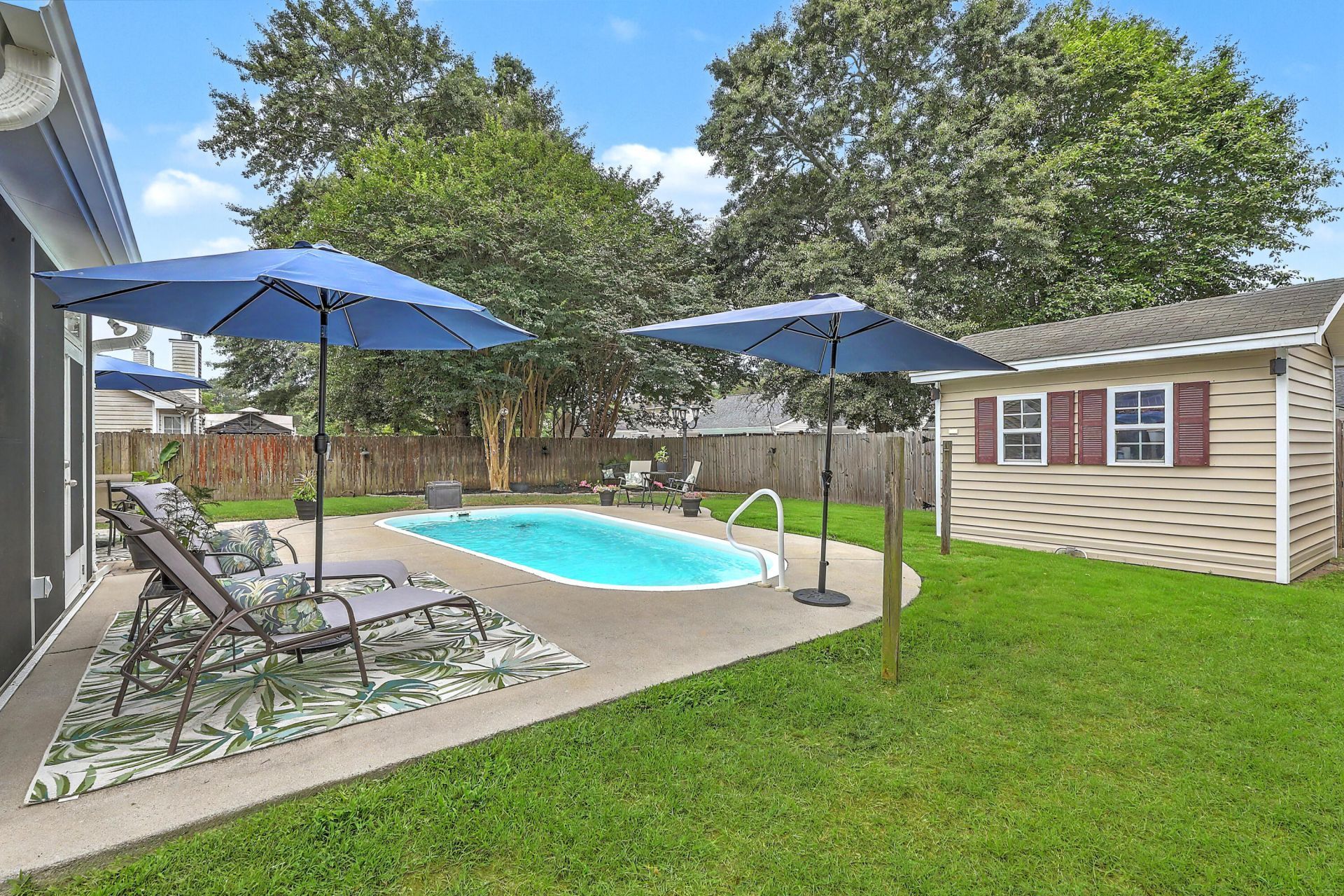 516 Rosings Drive Photo 4