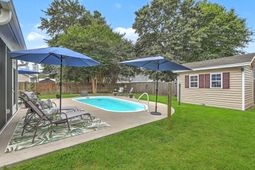 516 Rosings Drive photo 4