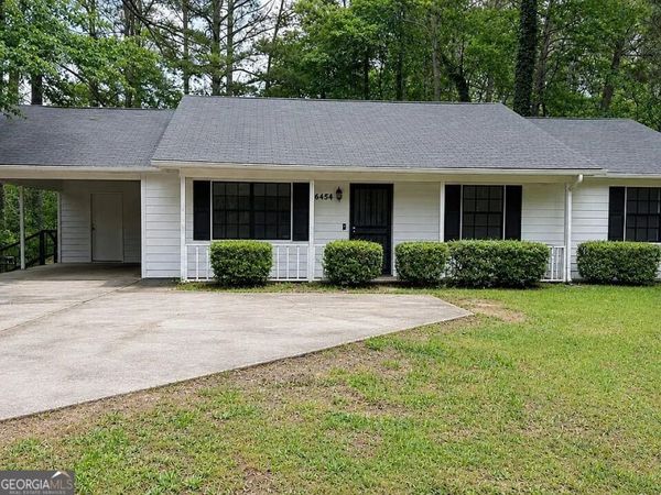 6454 W Fayetteville Road, Riverdale, GA 30296