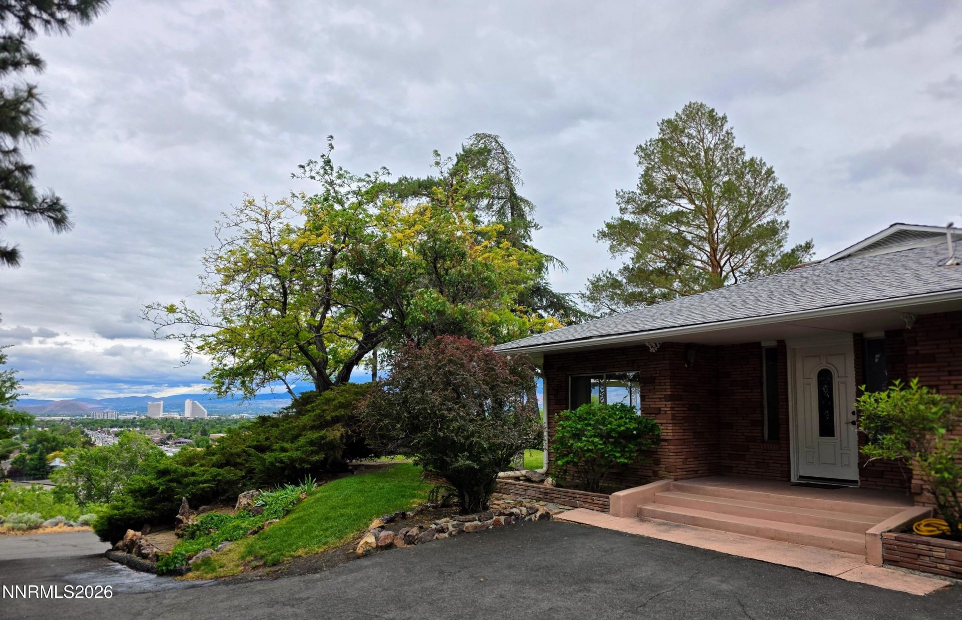 5733 Wedekind Road, Sparks, NV 89431 Main Photo