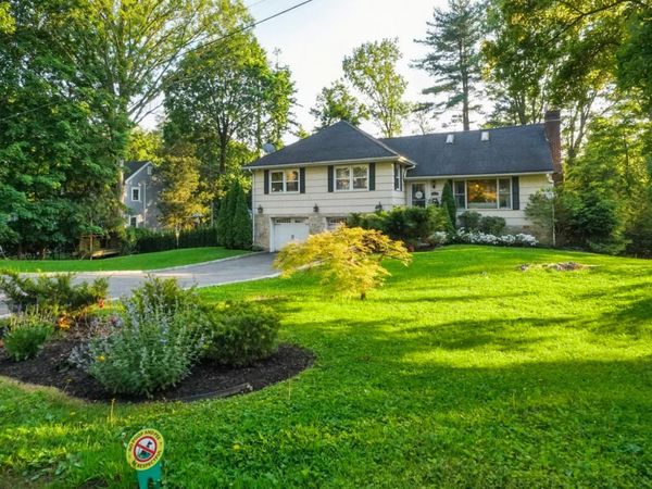 25 Manor Avenue , White Plains, NY 10605