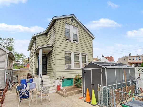 1608 Merry Avenue , Bronx, NY 10461