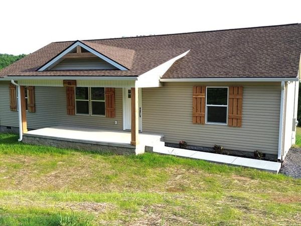 15 Wilkerson Hollow Ln, Brush Creek, TN 38547