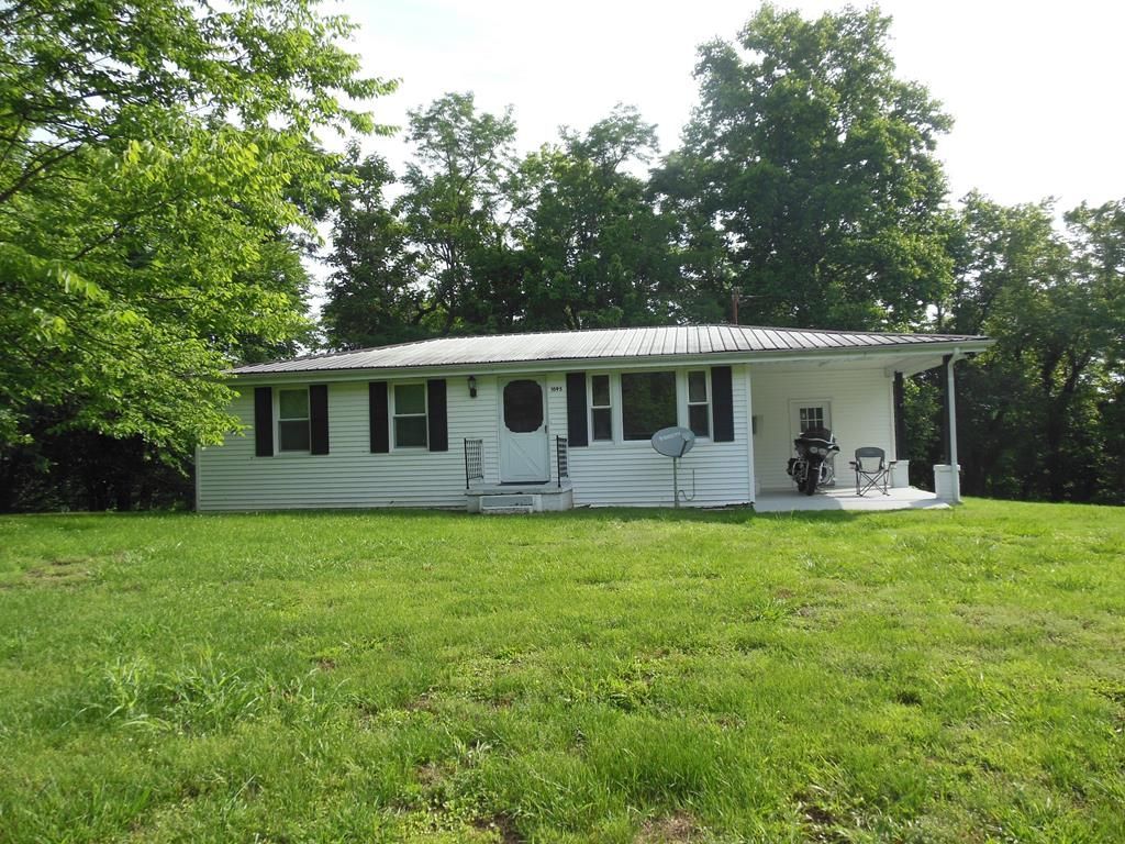 1095 York Hwy, Gainesboro, TN 38562 Main Photo