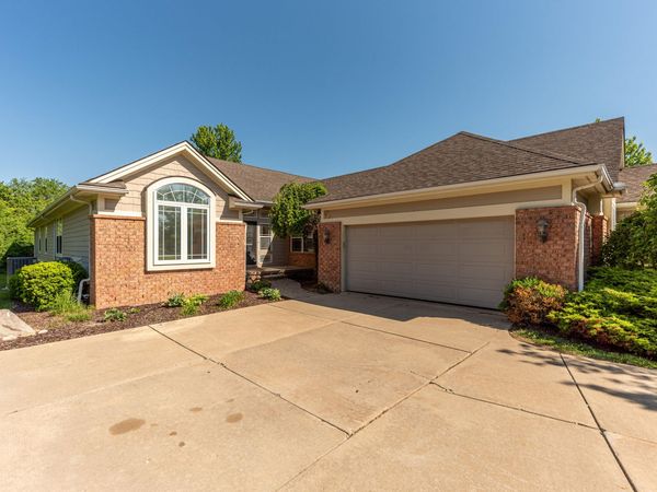 2243 Old Falls Drive, Ann Arbor, MI 48103