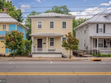 234 N MAIN STREET, WOODSTOCK, VA 22664