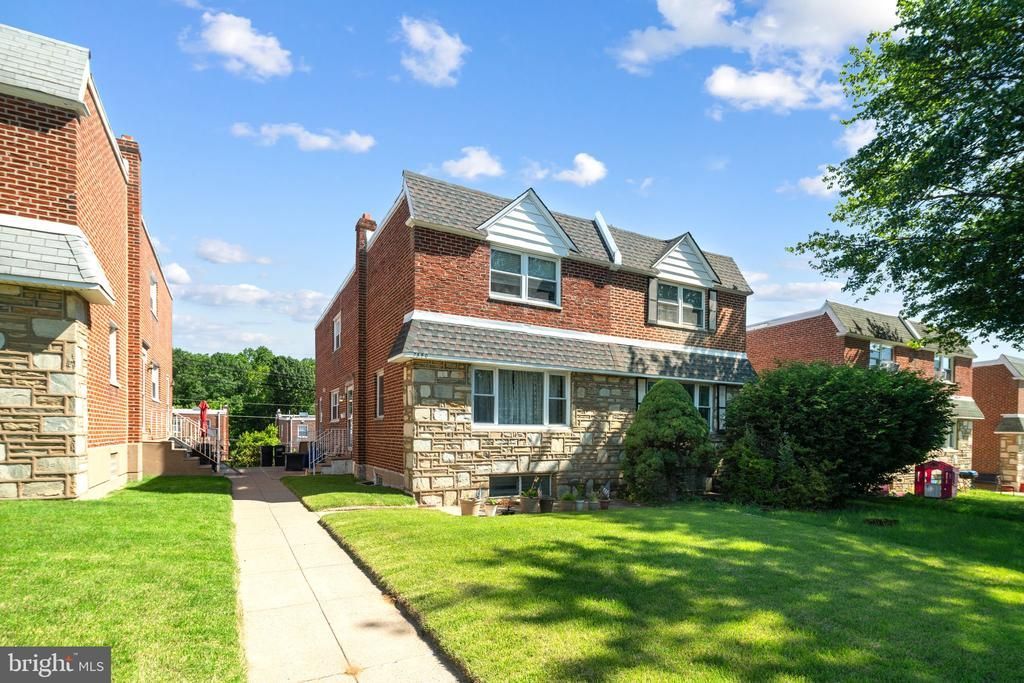 7540 Battersby Street, Philadelphia, PA 19152 Main Photo