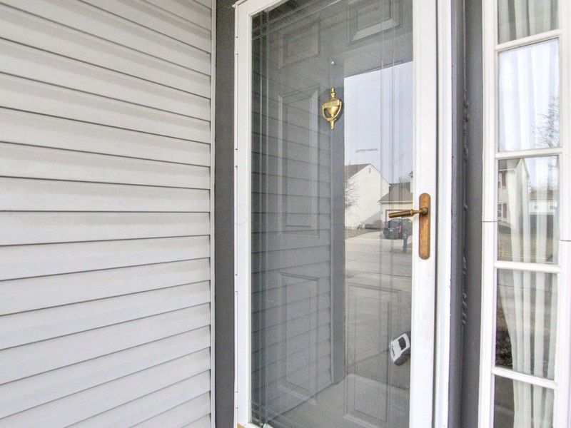 1602 Covina Drive , Columbus, OH 43228 Photo 5