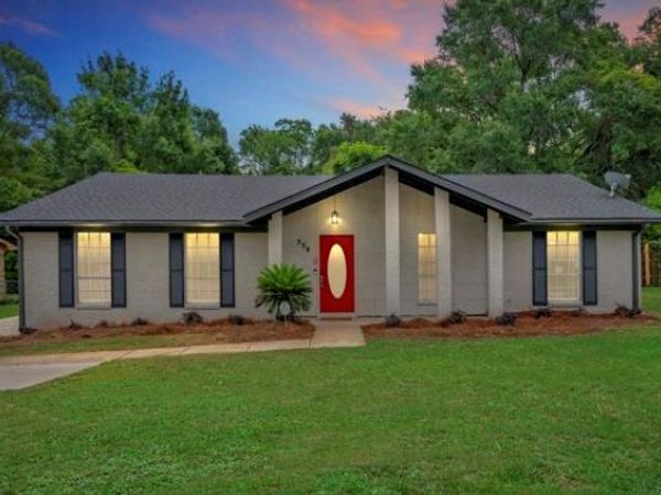 354 Vanderbilt Drive, Mobile, AL 36608