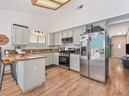 5208 Olivehurst Way, Elk Grove, CA 95758 Photo