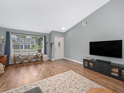 5208 Olivehurst Way, Elk Grove, CA 95758 Photo
