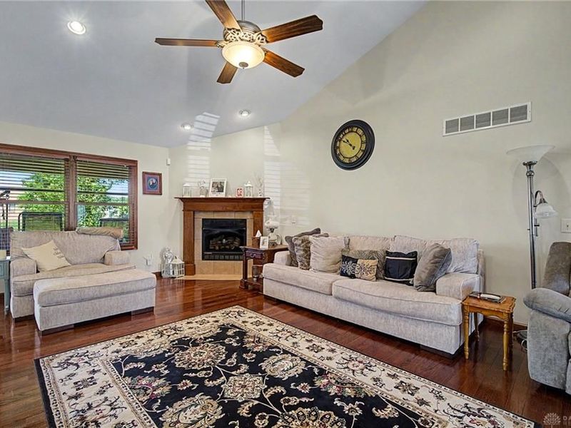 207 Quail Run Court, Carlisle, OH 45005 Photo 10