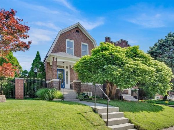 1901 Allen Avenue , St Louis, MO 63104