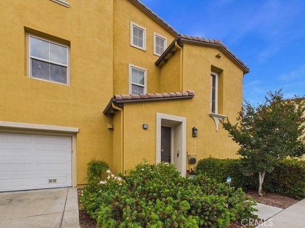 27034 Fairway, Valencia, CA 91381