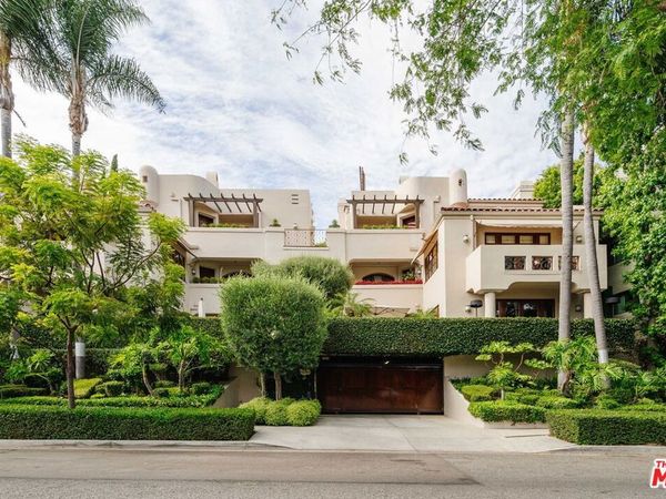 9024 Cynthia Street, Unit 204, West Hollywood, CA 90069