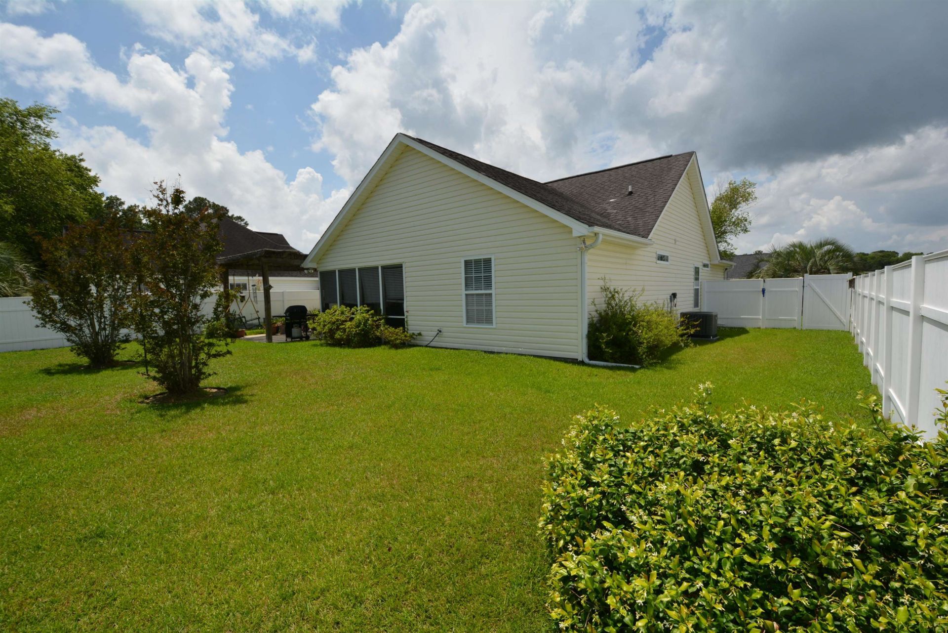 1201 Peyton Ct.  Photo 5