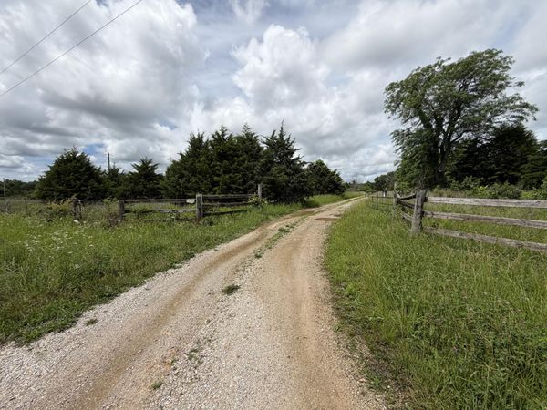 650 Hidden Pond Drive , Fordland, MO 65652